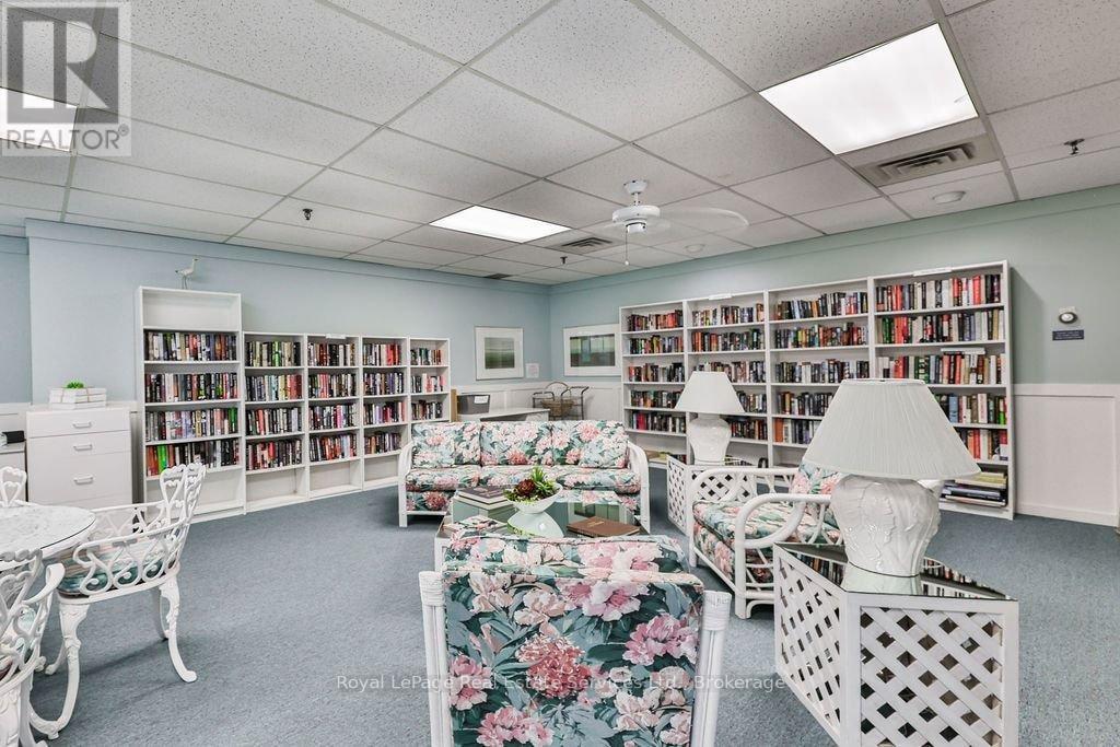 Ph7 - 2185 Marine Drive, Oakville, Ontario  L6L 5L6 - Photo 43 - W12854396