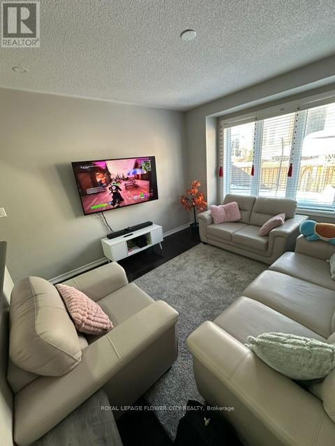 38 Walbrook Road, Brampton, Ontario  L7A 1K4 - Photo 4 - W12744442