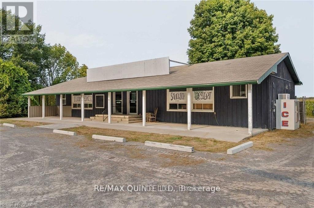 2052 County Road 18, Prince Edward County, Ontario  K0K 2T0 - Photo 4 - X12854300