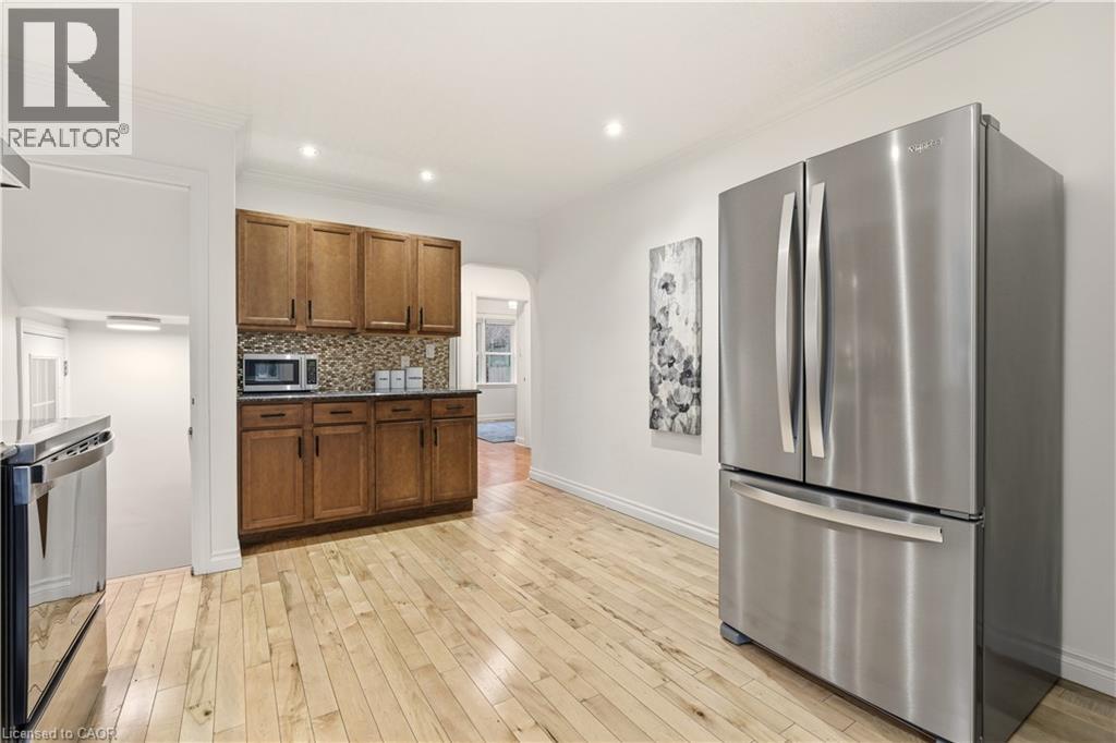 411 Pepper Drive, Burlington, Ontario  L7R 3E1 - Photo 9 - 40807278