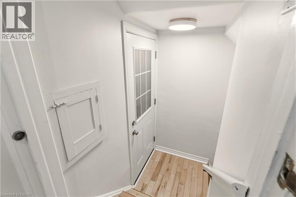 411 Pepper Drive, Burlington, Ontario  L7R 3E1 - Photo 27 - 40807278