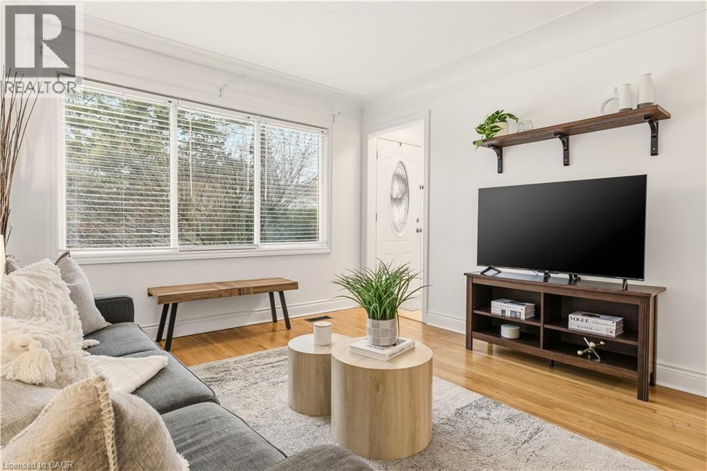 411 Pepper Drive, Burlington, Ontario  L7R 3E1 - Photo 13 - 40807278