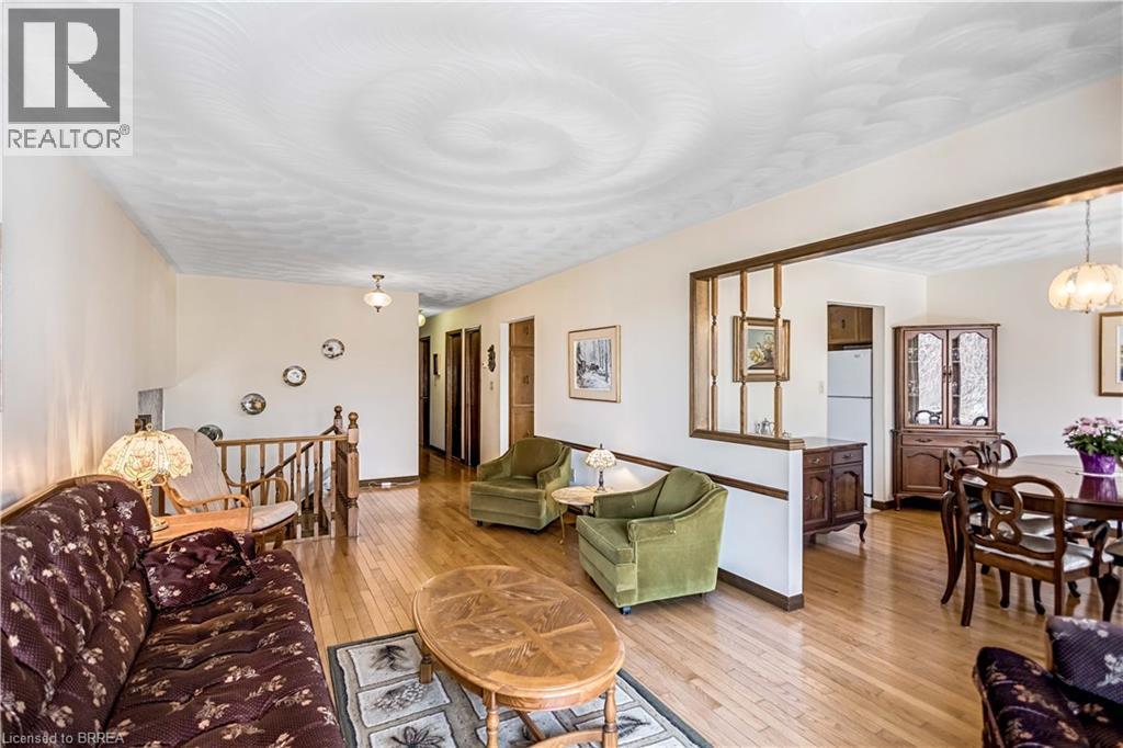 17 Majestic Court, Brantford, Ontario  N3P 1N2 - Photo 9 - 40806490