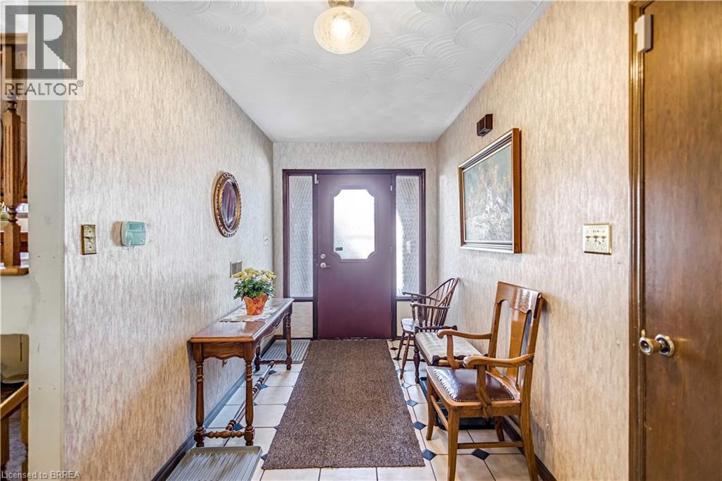 17 Majestic Court, Brantford, Ontario  N3P 1N2 - Photo 7 - 40806490