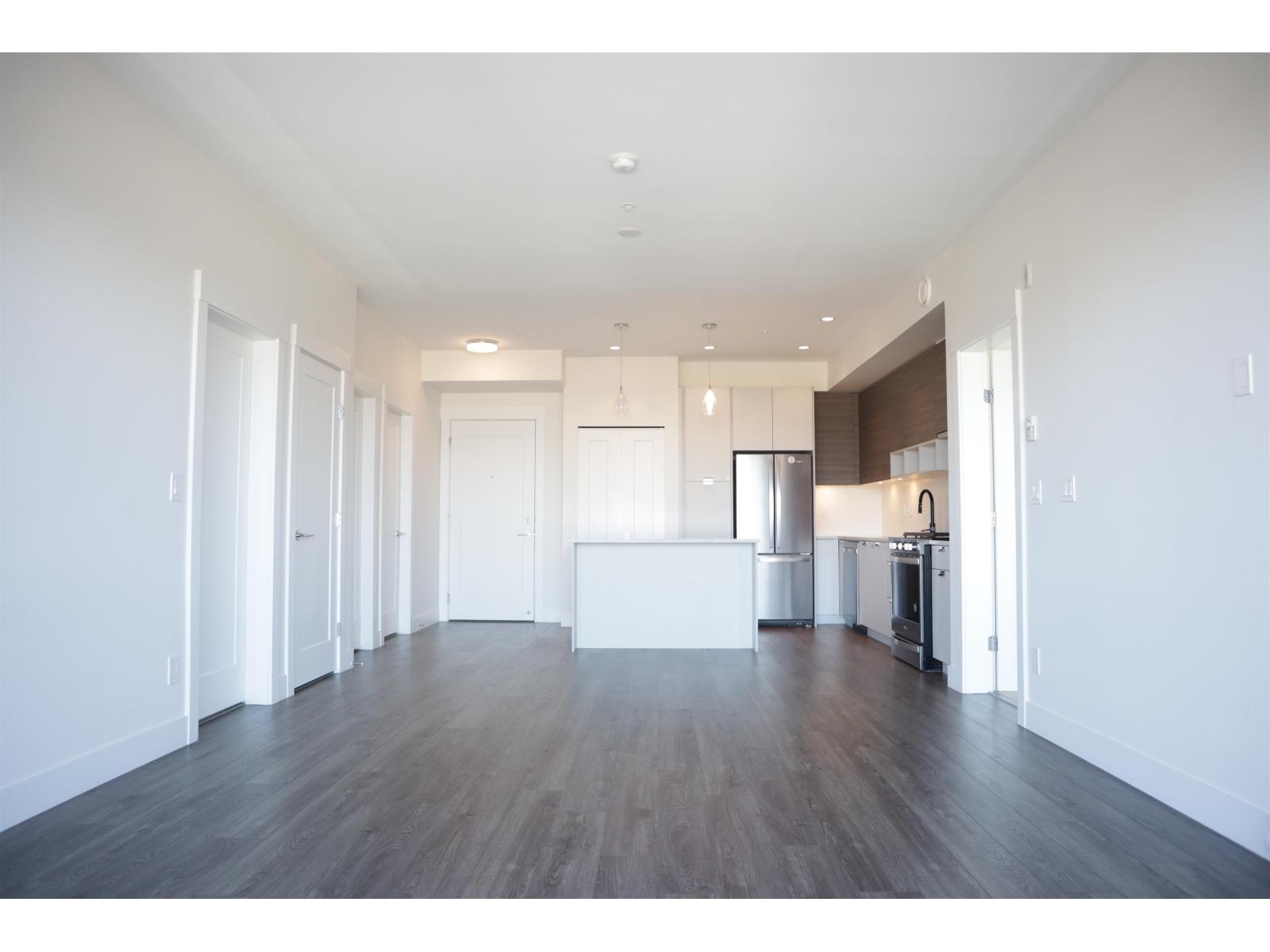 A327 20727 Willoughby Town Centre Drive, Langley, British Columbia  V2Y 3N1 - Photo 5 - R3078325