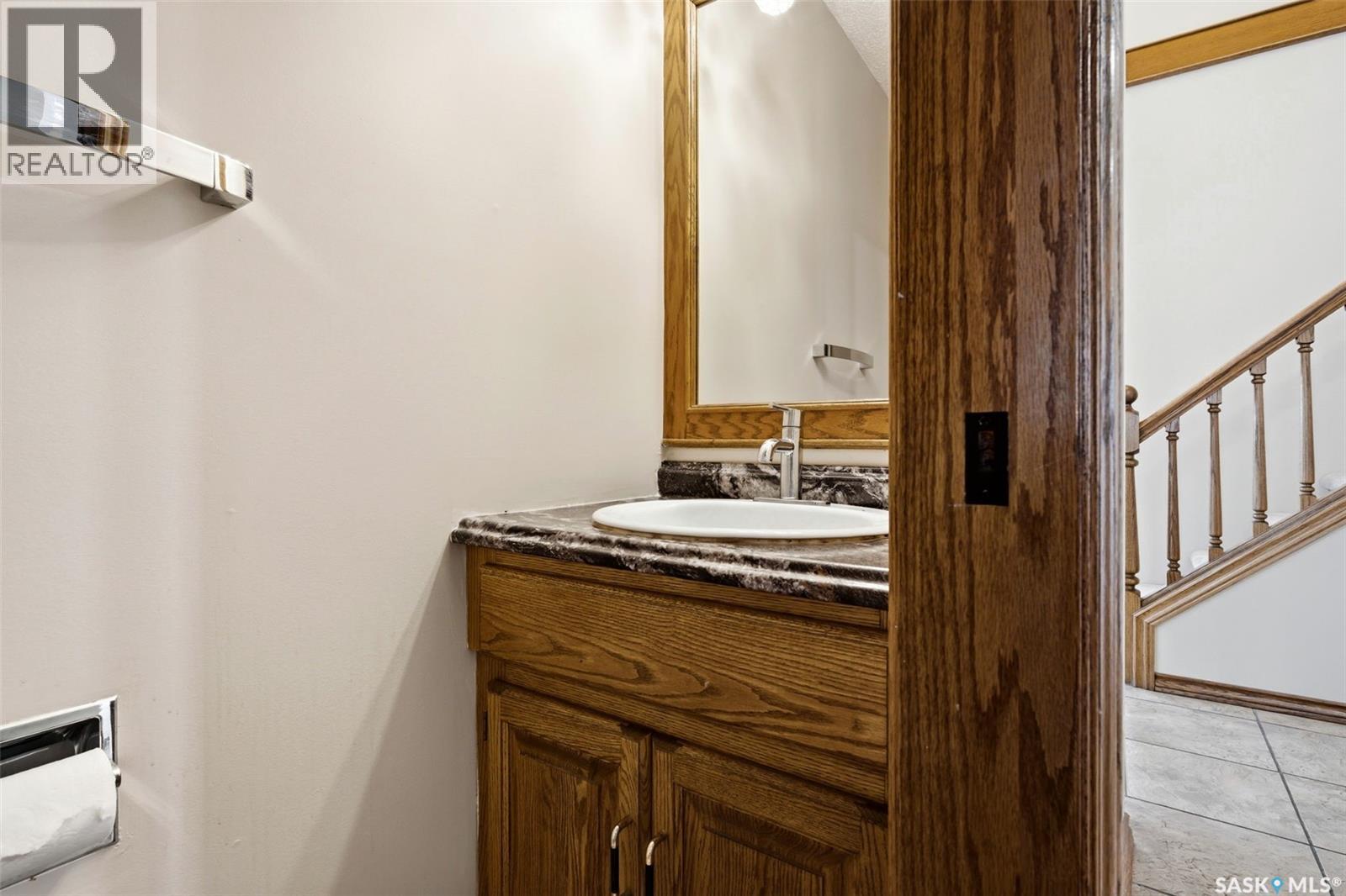 3234 Wascana Glen, Regina, Saskatchewan  S4V 2L6 - Photo 21 - SK029876