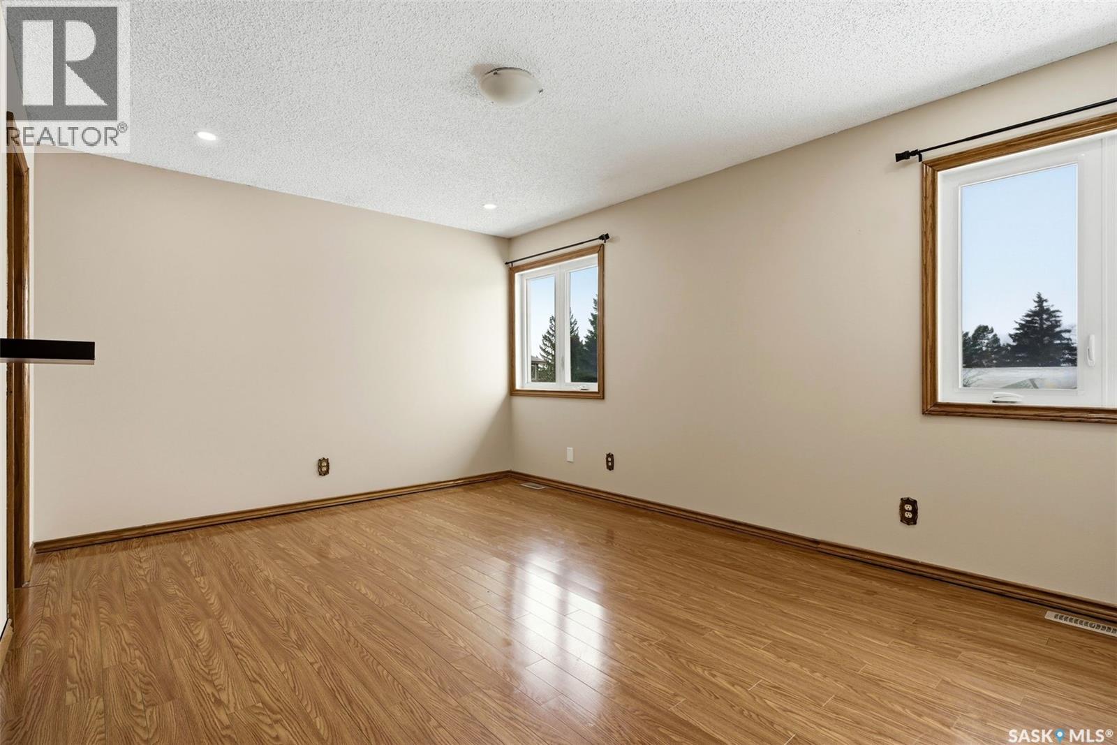 3234 Wascana Glen, Regina, Saskatchewan  S4V 2L6 - Photo 27 - SK029876