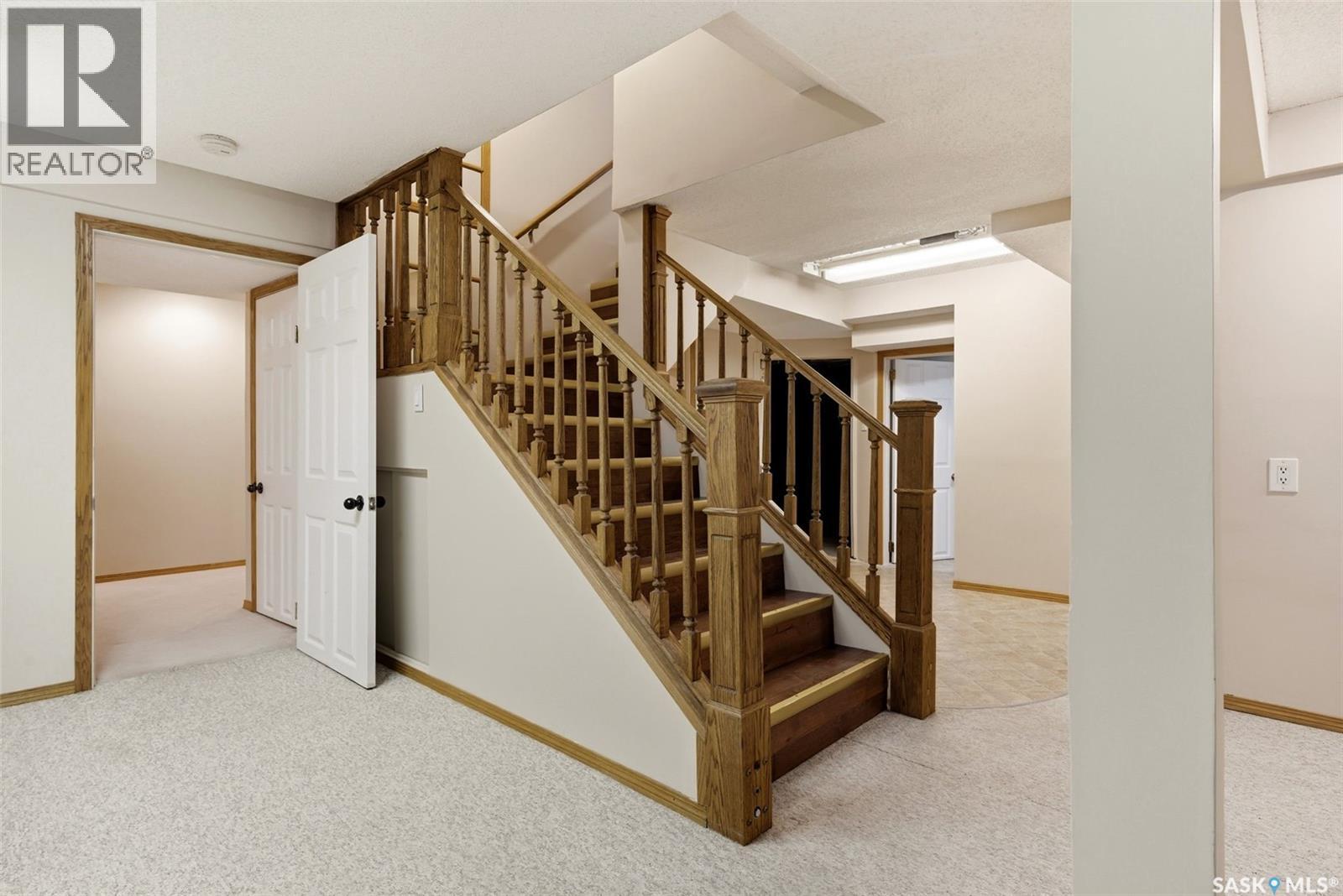 3234 Wascana Glen, Regina, Saskatchewan  S4V 2L6 - Photo 37 - SK029876