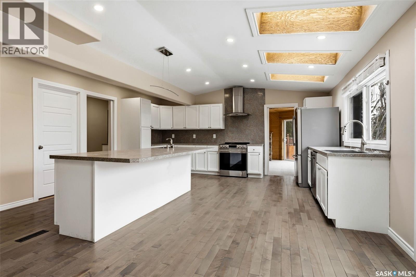 3234 Wascana Glen, Regina, Saskatchewan  S4V 2L6 - Photo 8 - SK029876