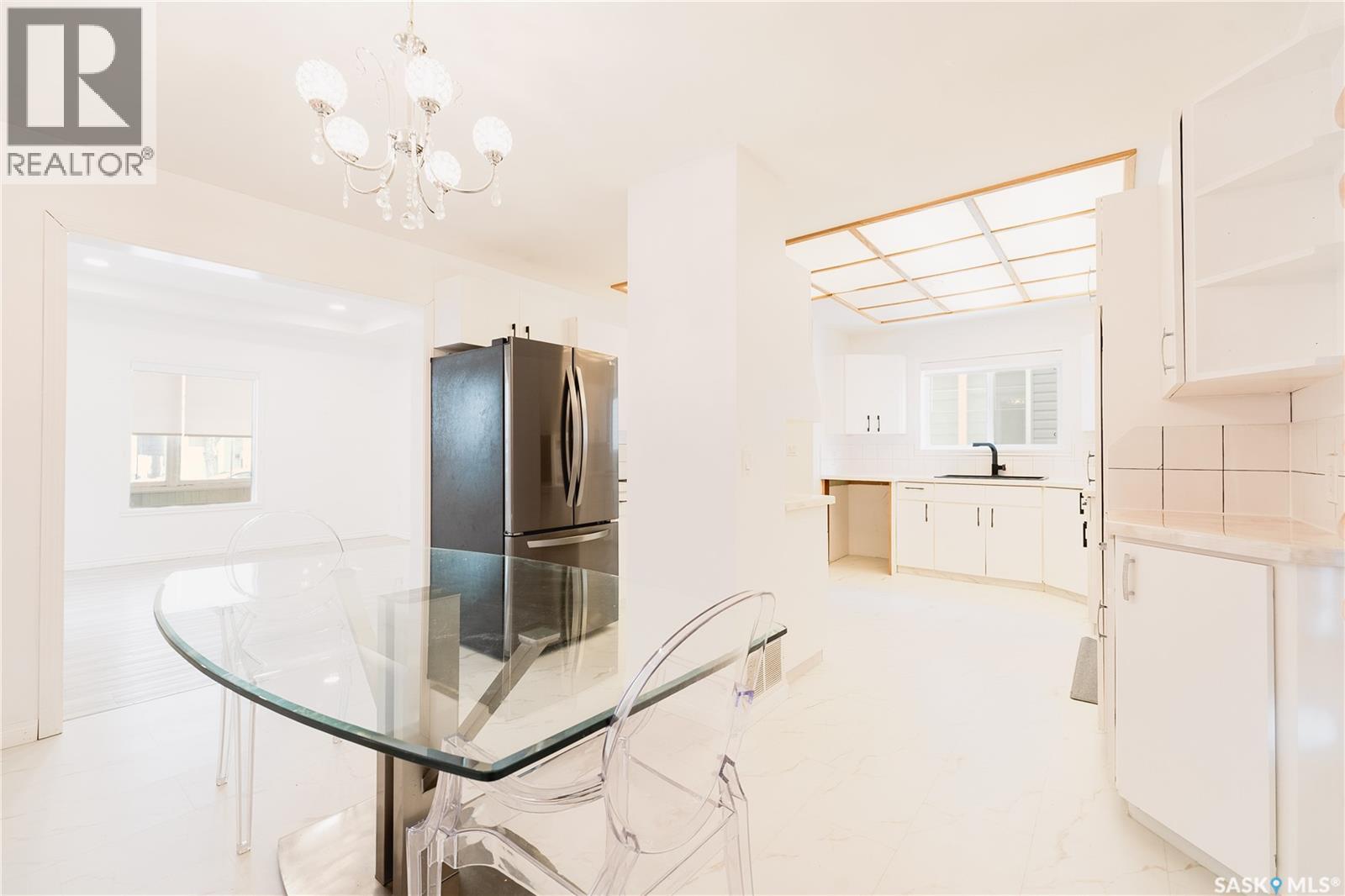 1037 3rd Avenue Ne, Moose Jaw, Saskatchewan  S6H 1E6 - Photo 17 - SK029874