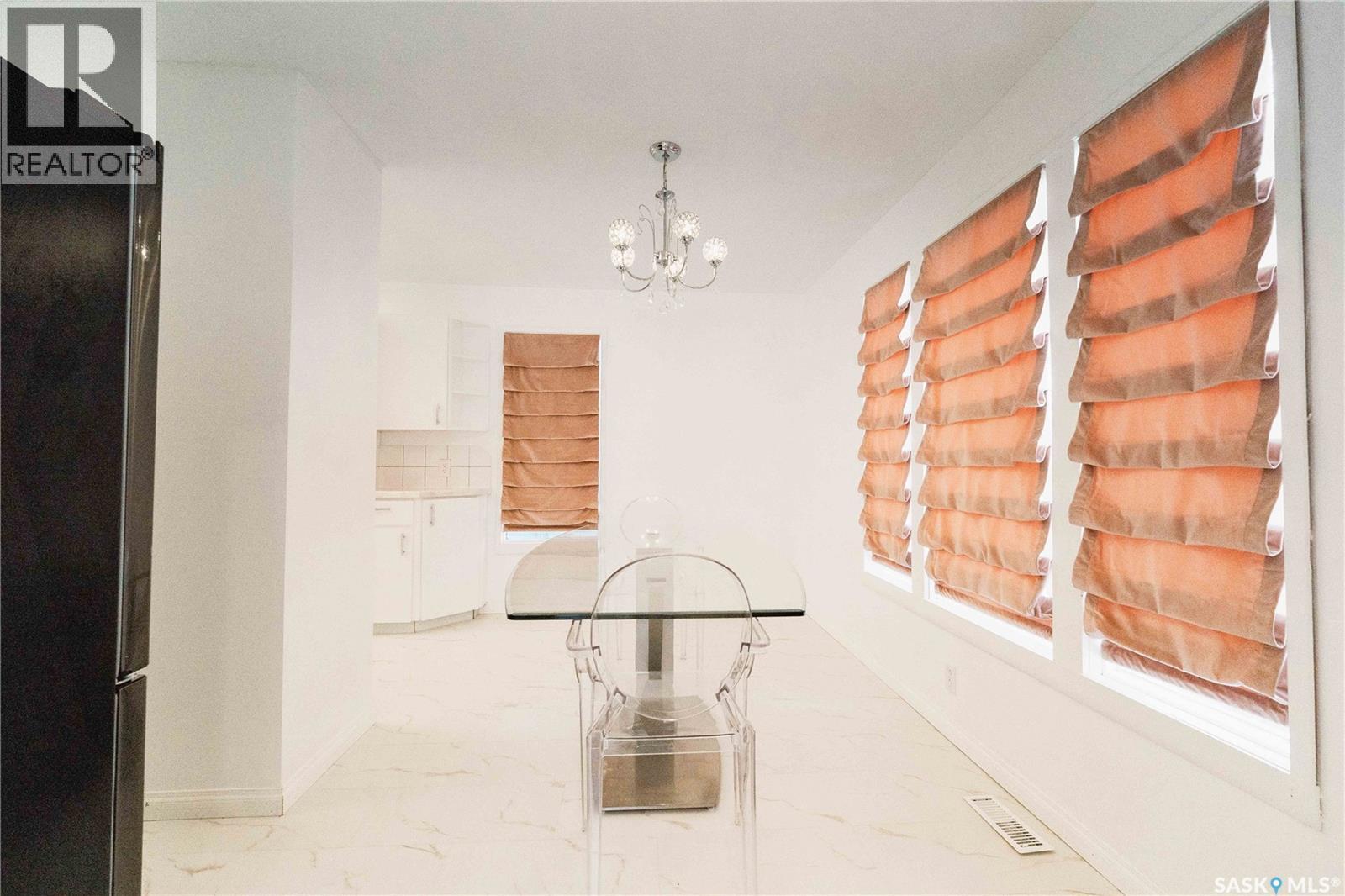 1037 3rd Avenue Ne, Moose Jaw, Saskatchewan  S6H 1E6 - Photo 19 - SK029874