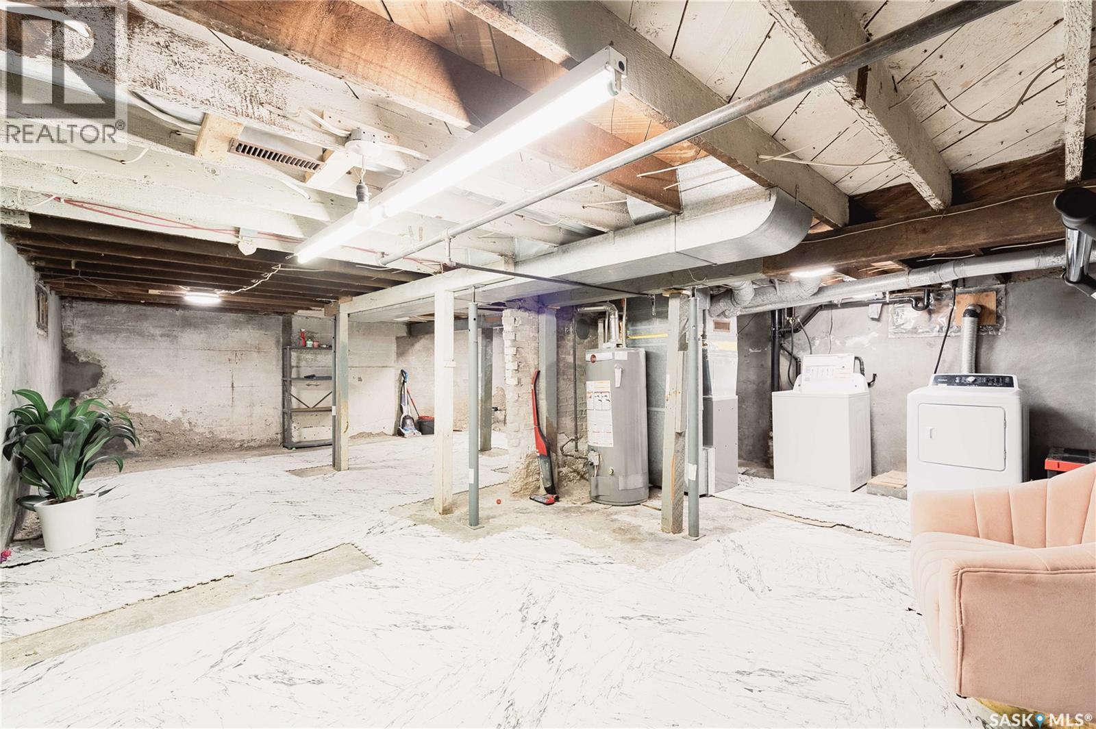 1037 3rd Avenue Ne, Moose Jaw, Saskatchewan  S6H 1E6 - Photo 30 - SK029874