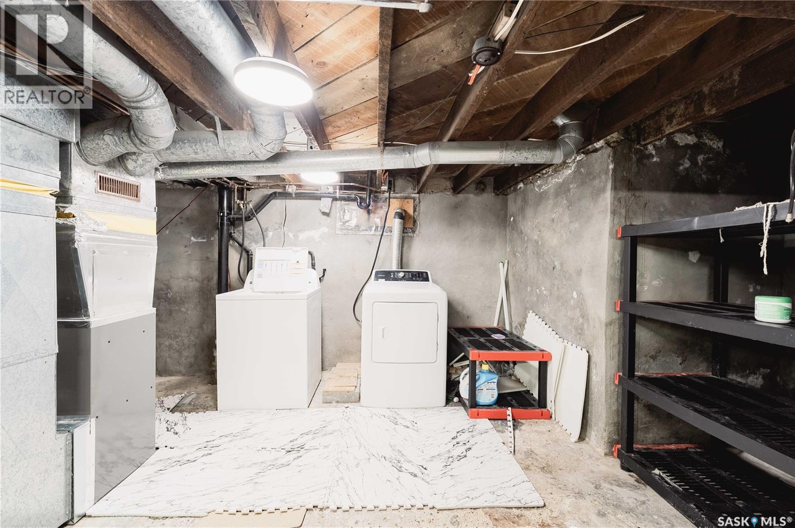 1037 3rd Avenue Ne, Moose Jaw, Saskatchewan  S6H 1E6 - Photo 31 - SK029874