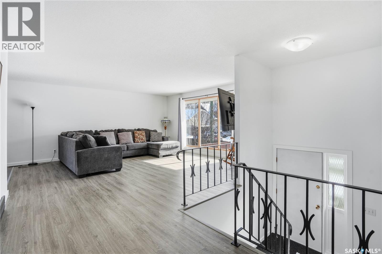 180 Saskatchewan Street W, Moose Jaw, Saskatchewan  S6H 6L8 - Photo 4 - SK029817