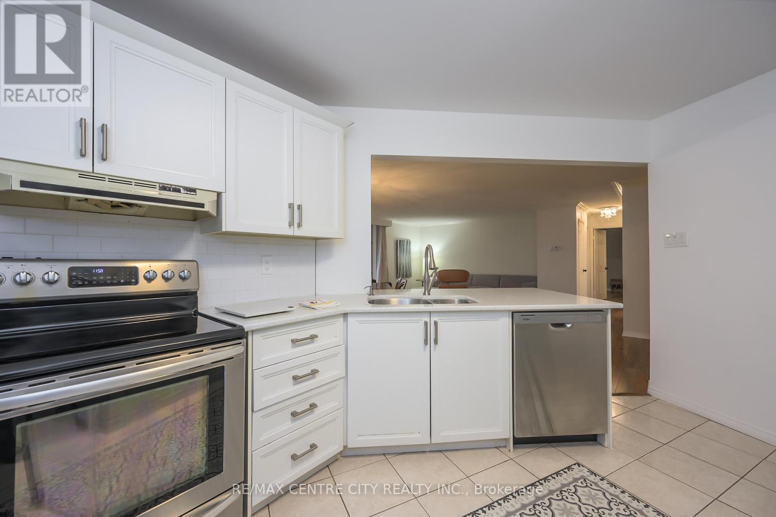 502 - 500 Talbot Street, London East, Ontario  N6A 2S3 - Photo 15 - X12854348