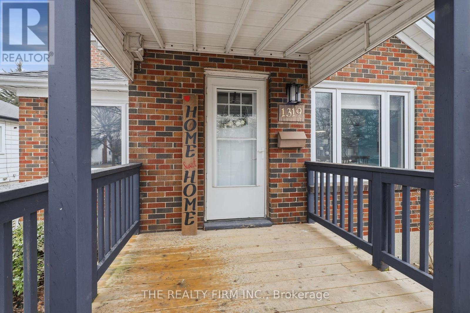 1319 Brydges Street, London East (East N), Ontario  N5W 2C5 - Photo 3 - X12854408