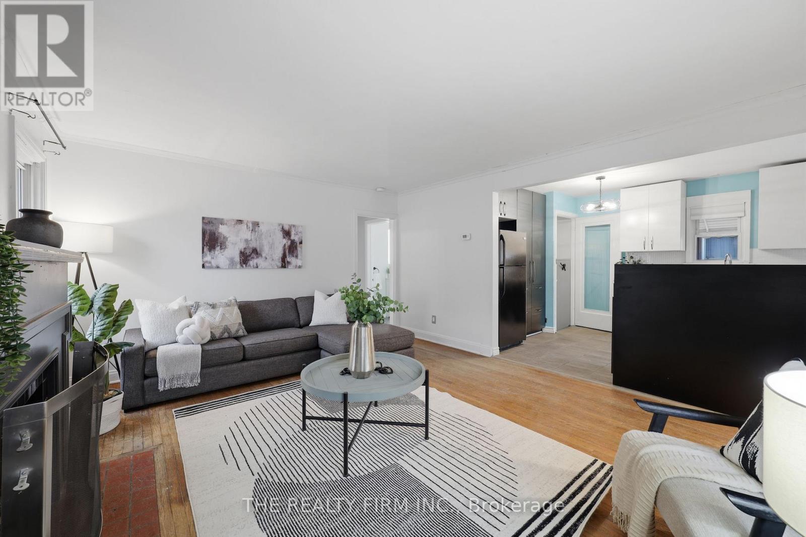 1319 Brydges Street, London East (East N), Ontario  N5W 2C5 - Photo 9 - X12854408