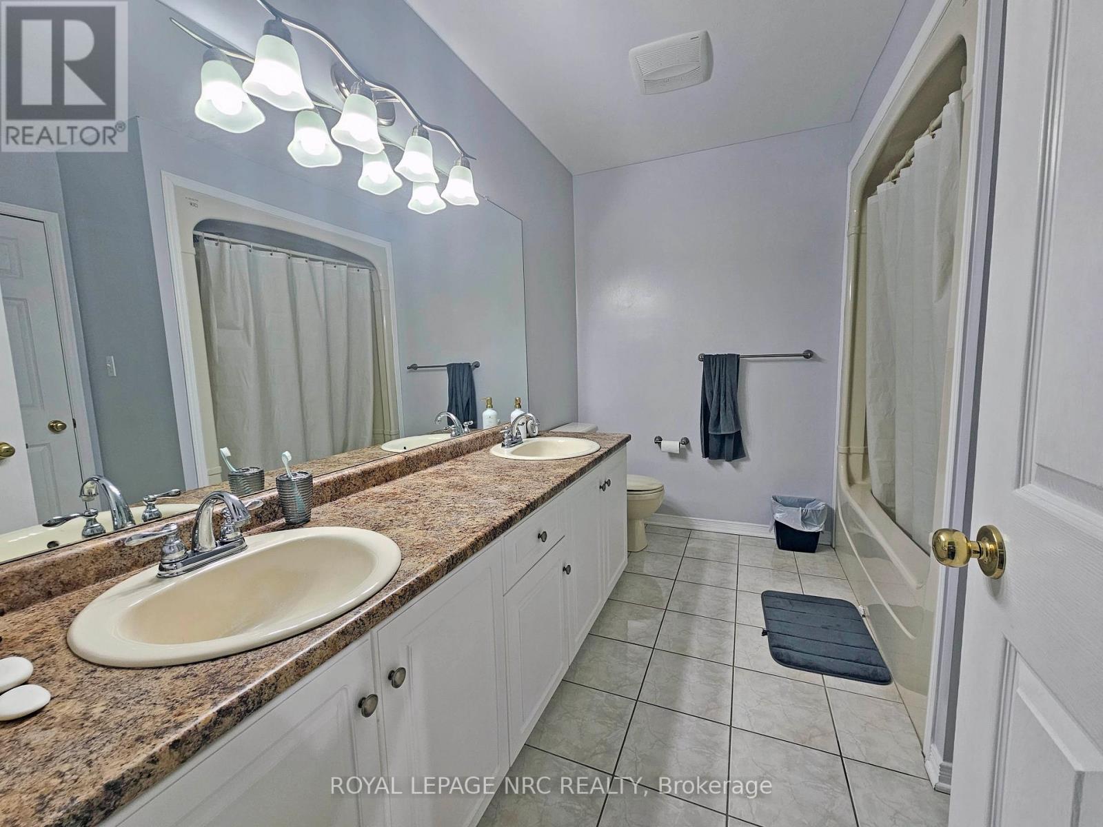 28 - 5070 Drummond Road, Niagara Falls, Ontario  L2E 6E4 - Photo 35 - X12830608