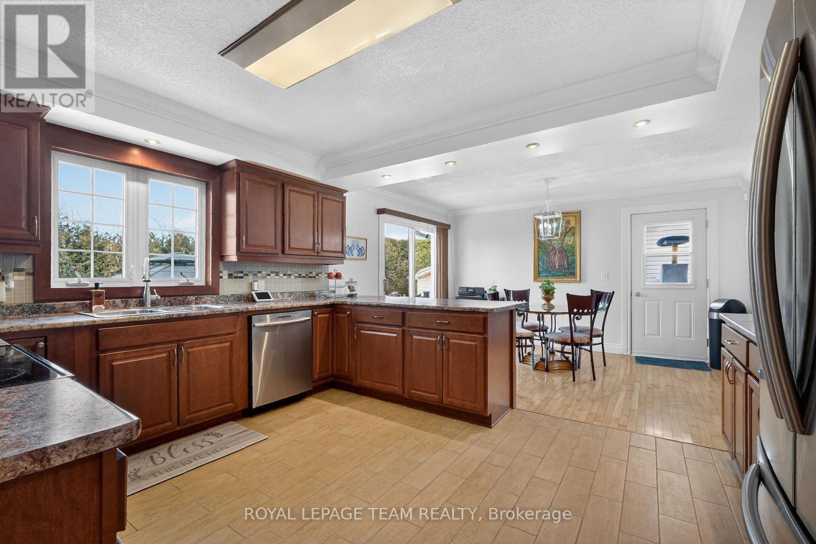 955 Lacroix Road, Clarence-Rockland, Ontario  K0A 2A0 - Photo 19 - X12854404