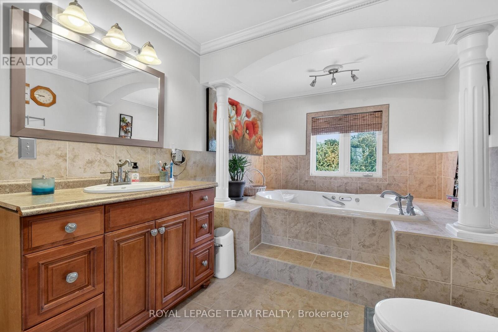 955 Lacroix Road, Clarence-Rockland, Ontario  K0A 2A0 - Photo 25 - X12854404