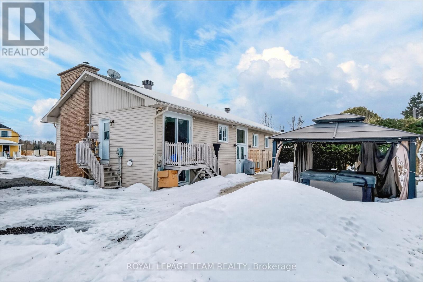 955 Lacroix Road, Clarence-Rockland, Ontario  K0A 2A0 - Photo 38 - X12854404