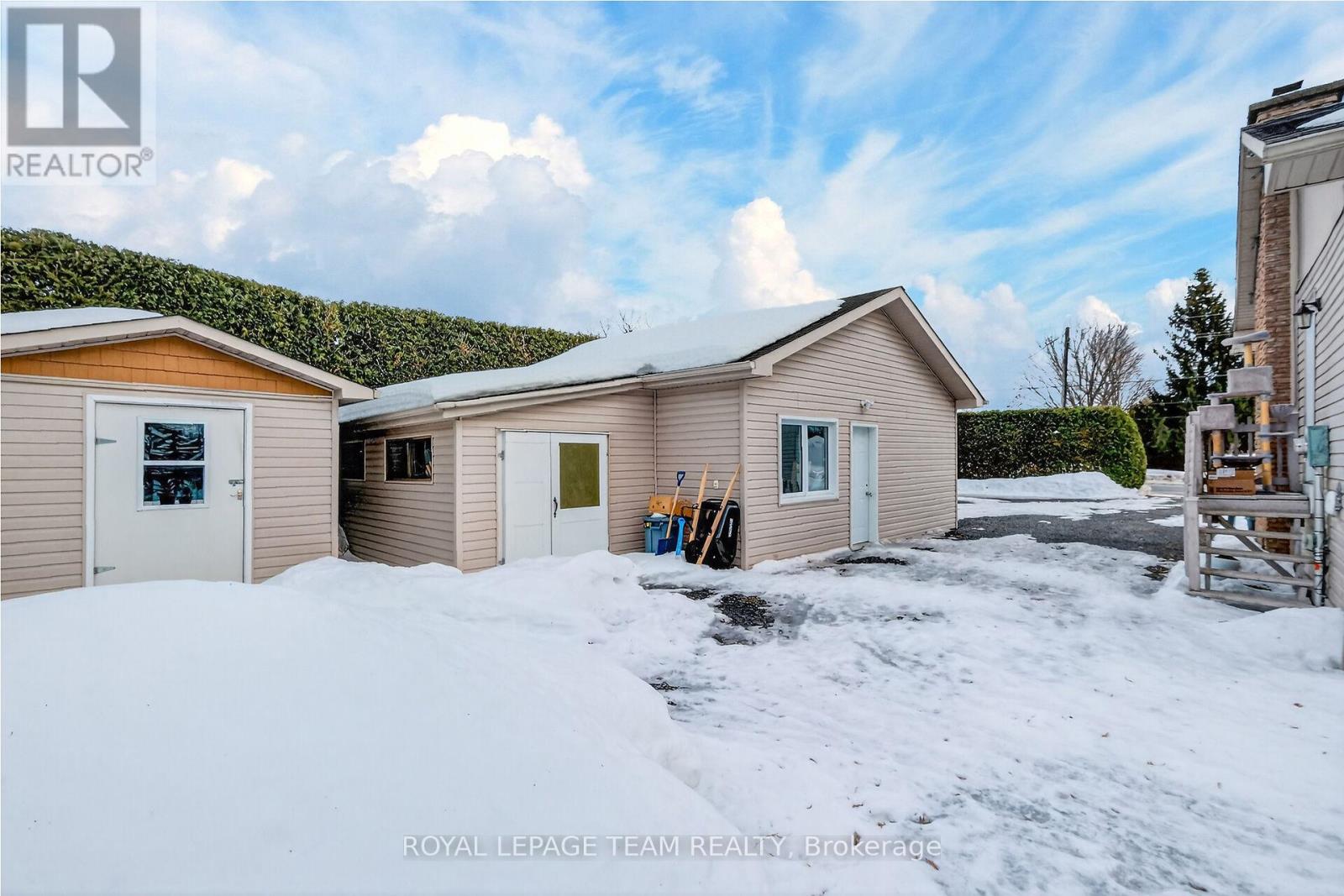 955 Lacroix Road, Clarence-Rockland, Ontario  K0A 2A0 - Photo 39 - X12854404