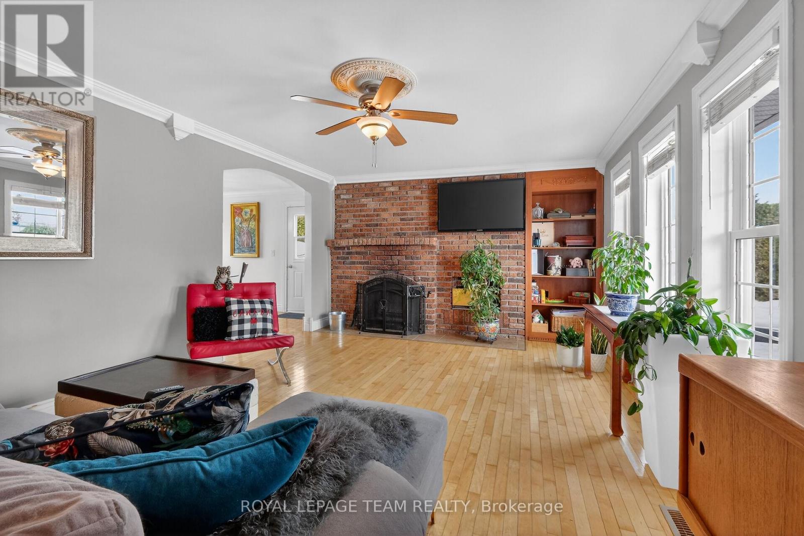 955 Lacroix Road, Clarence-Rockland, Ontario  K0A 2A0 - Photo 7 - X12854404