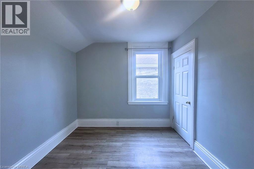 63 East Avenue Unit# Upper, Brantford, Ontario  N3S 3L5 - Photo 10 - 40810039