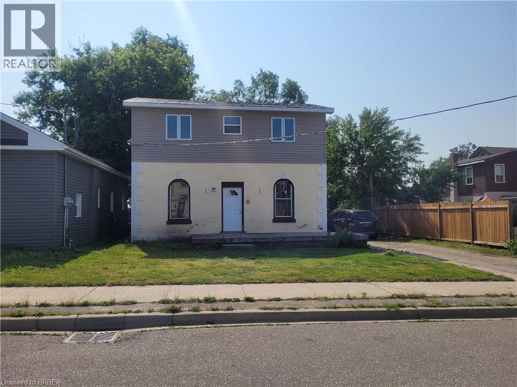 9 WASHINGTON Street Unit# A, brantford, Ontario