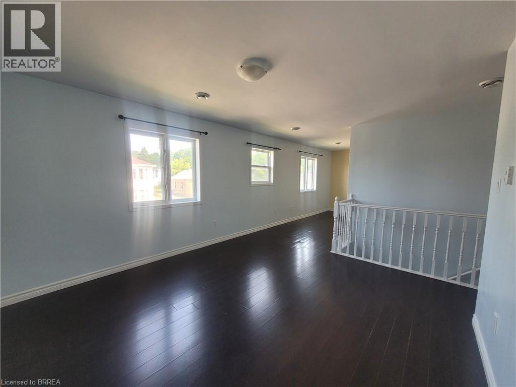 9 Washington Street Unit# A, Brantford, Ontario  N3R 3W9 - Photo 10 - 40810025