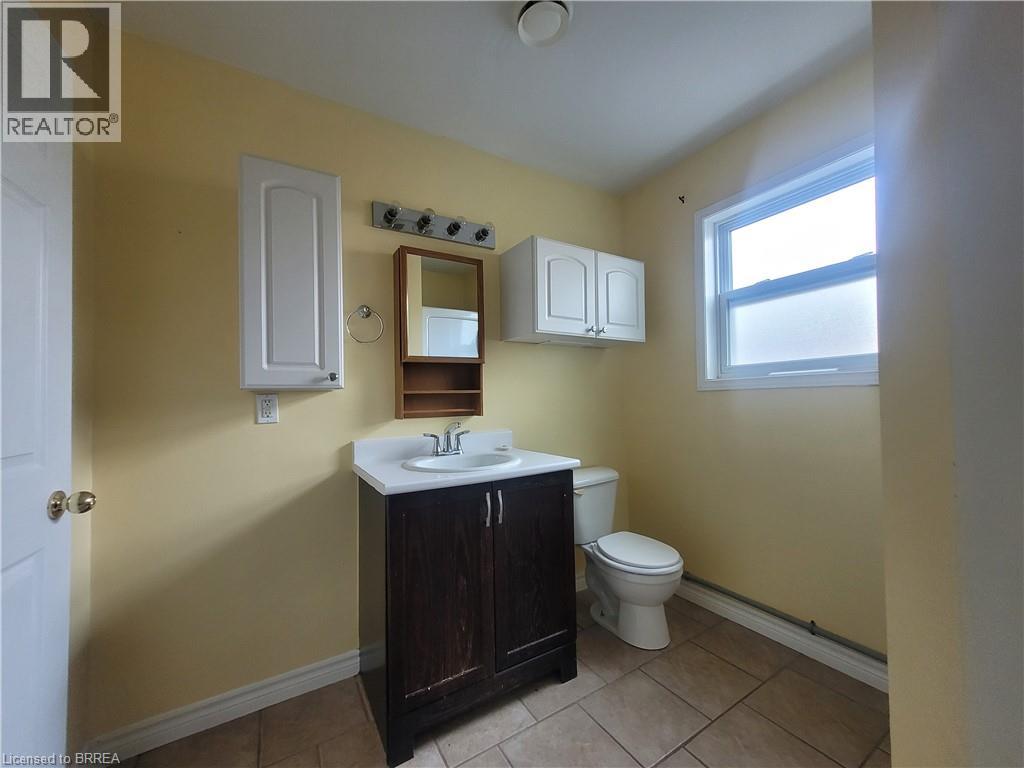 9 Washington Street Unit# A, Brantford, Ontario  N3R 3W9 - Photo 15 - 40810025