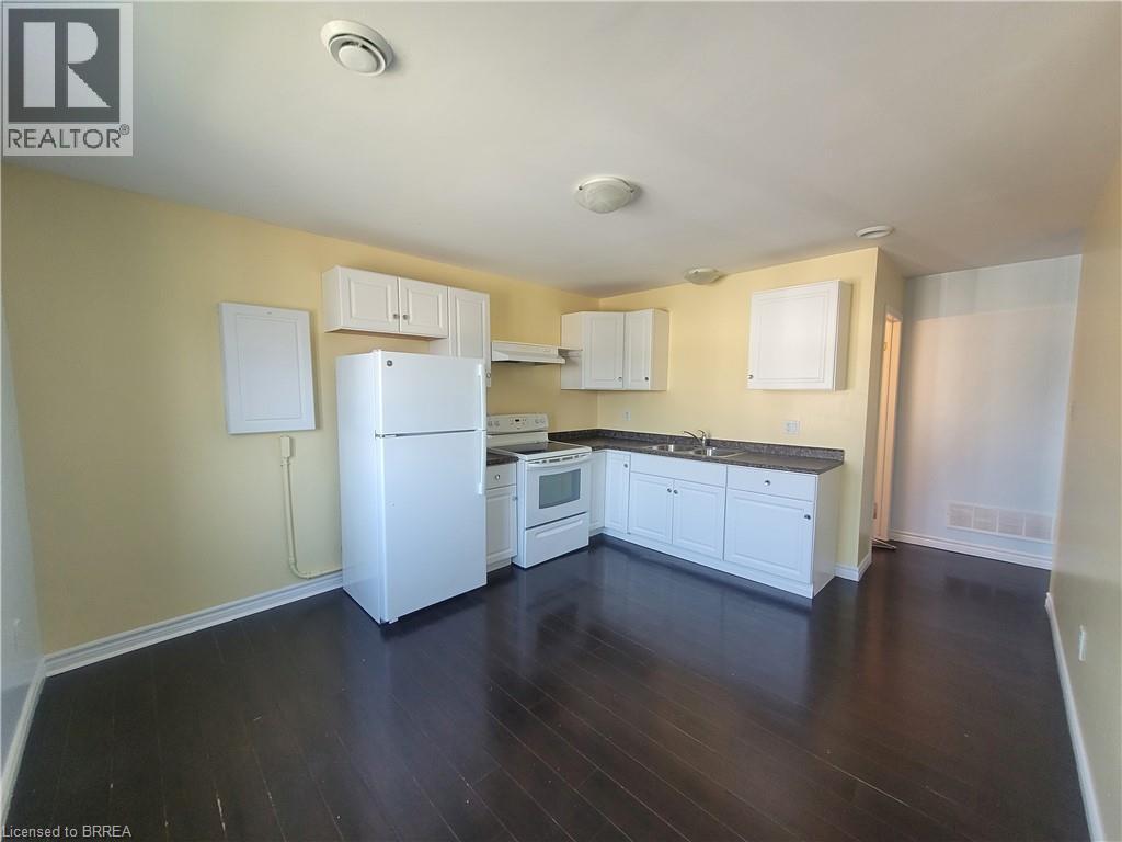 9 Washington Street Unit# A, Brantford, Ontario  N3R 3W9 - Photo 5 - 40810025