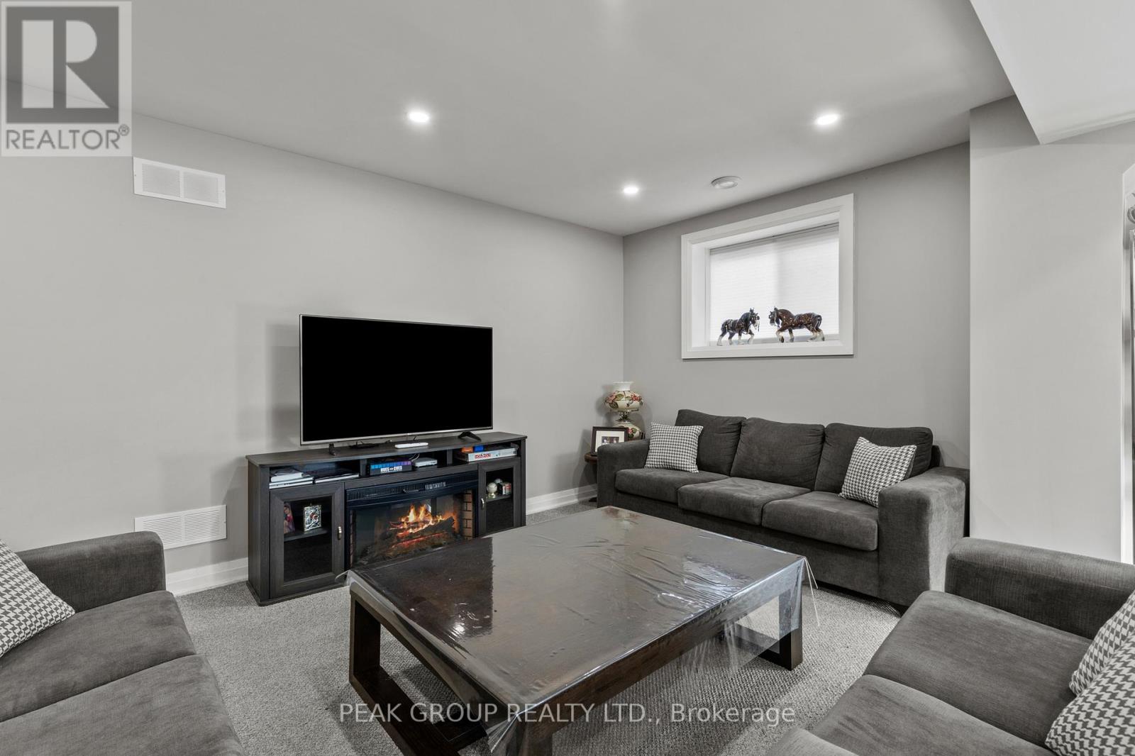 398 Aqueduct Street, Welland (N. Welland), Ontario  L3C 0H3 - Photo 26 - X12854416