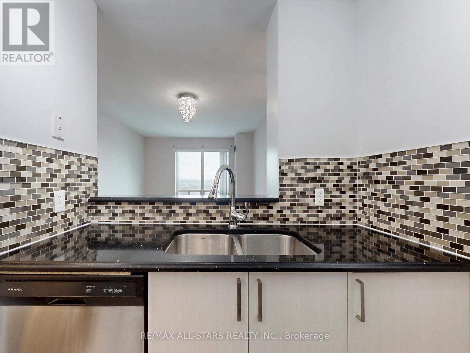 2315 - 1 Lee Centre Drive, Toronto, Ontario  M1H 3J2 - Photo 13 - E12840914