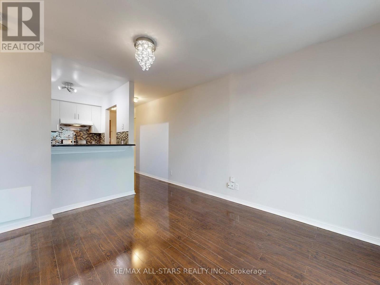 2315 - 1 Lee Centre Drive, Toronto, Ontario  M1H 3J2 - Photo 10 - E12840914