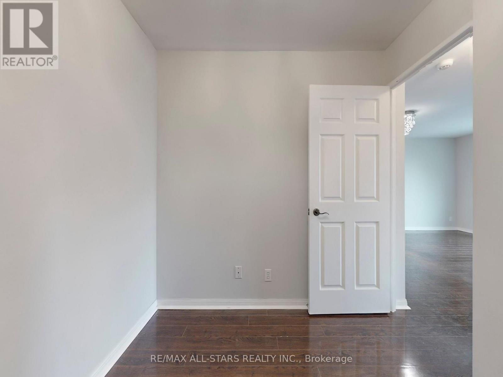 2315 - 1 Lee Centre Drive, Toronto, Ontario  M1H 3J2 - Photo 22 - E12840914