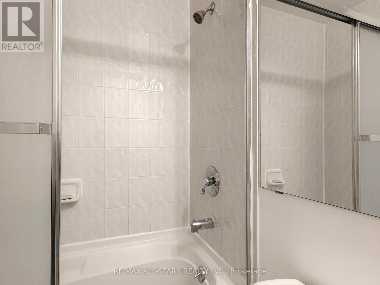 2315 - 1 Lee Centre Drive, Toronto, Ontario  M1H 3J2 - Photo 26 - E12840914