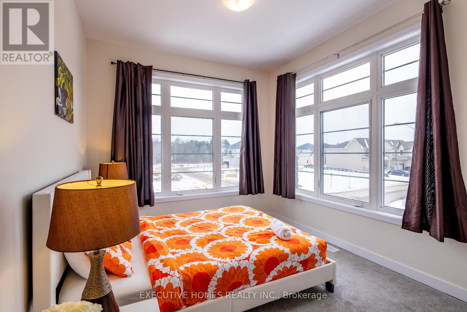 91 Higgins Avenue, Thorold, Ontario  L3B 5N5 - Photo 5 - X12850800