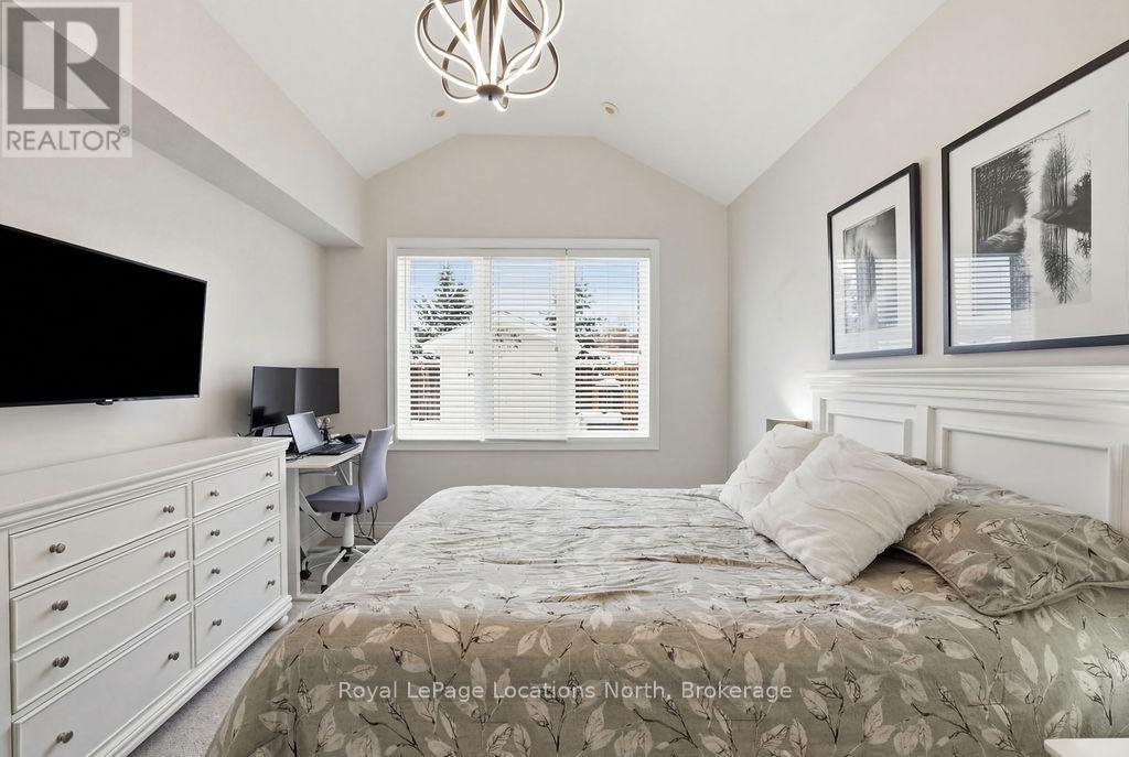 95 Wally Drive, Wasaga Beach, Ontario  L9Z 0G5 - Photo 19 - S12854436