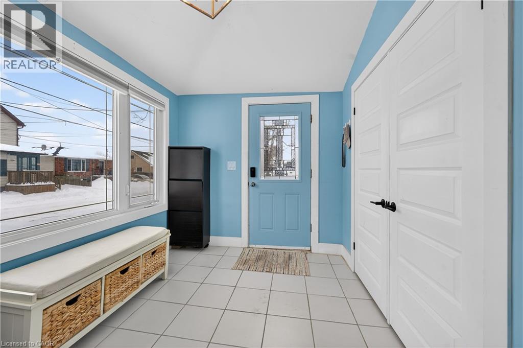 69 Lillian Place, Fort Erie, Ontario  L2A 5M1 - Photo 6 - 40808874