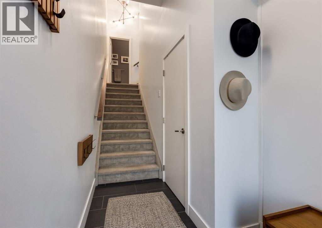 2020 2 Street Sw, Calgary, Alberta  T2S 1S3 - Photo 5 - A2259360