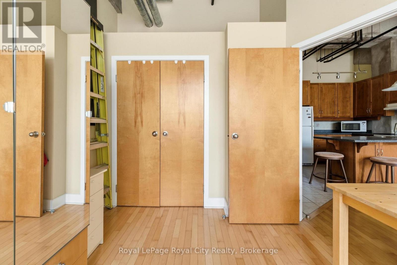 108 - 26 Ontario Street, Guelph, Ontario  N1E 7K1 - Photo 17 - X12854296