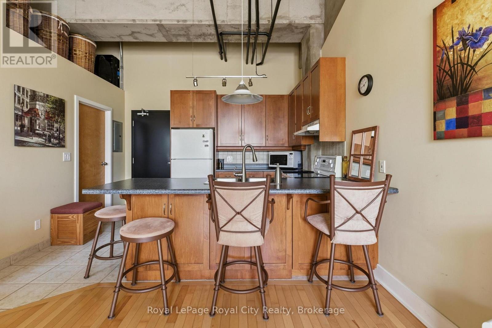 108 - 26 Ontario Street, Guelph, Ontario  N1E 7K1 - Photo 8 - X12854296