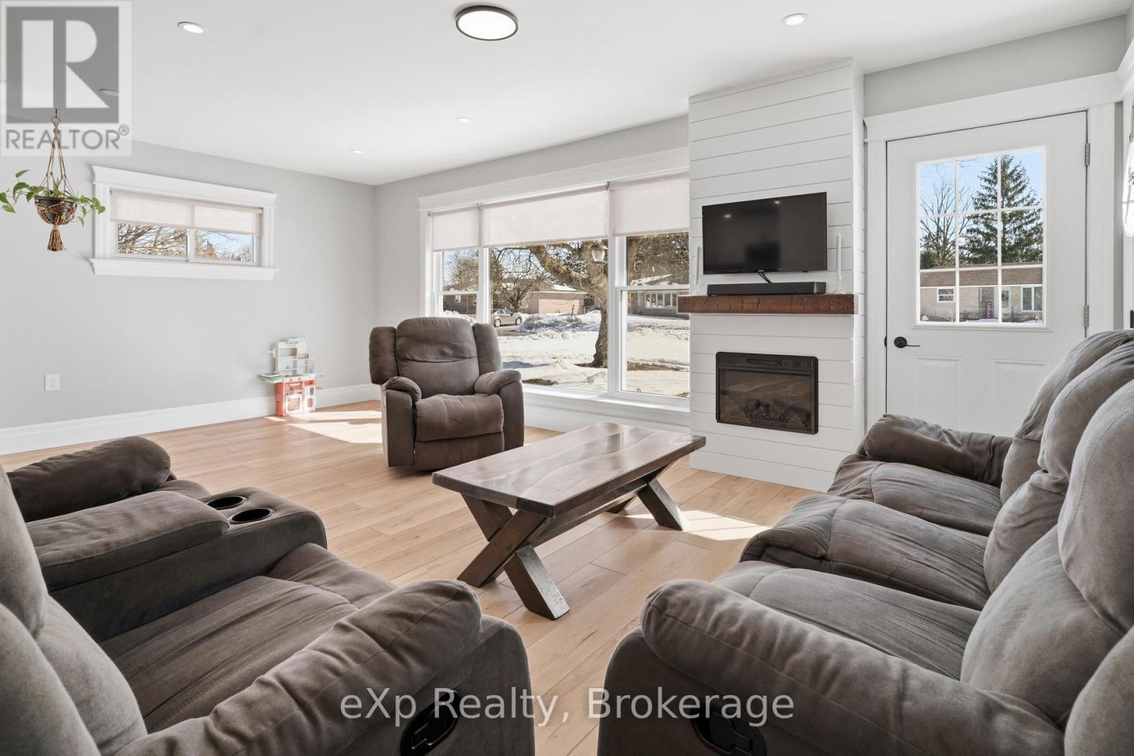 Unknown Address, ,     - Photo 4 - X12854342