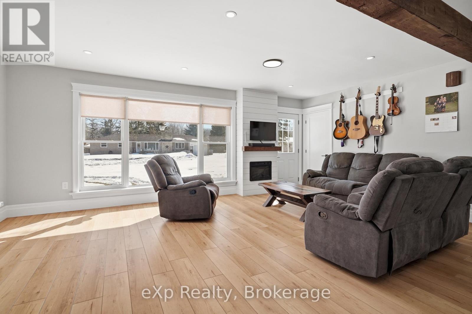 Unknown Address, ,     - Photo 5 - X12854342