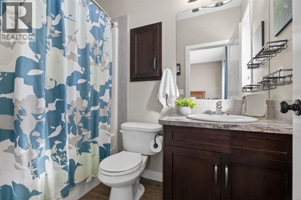 215 George Street, Diamond Valley, Alberta  T0L 2A0 - Photo 18 - A2287893