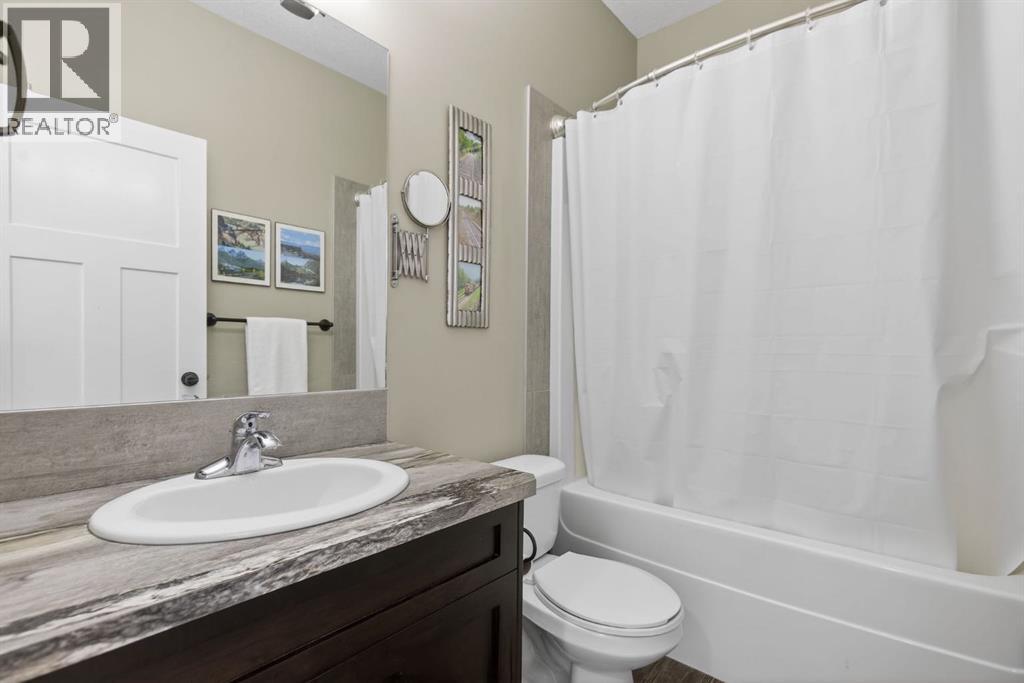 215 George Street, Diamond Valley, Alberta  T0L 2A0 - Photo 21 - A2287893