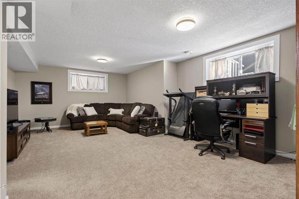 215 George Street, Diamond Valley, Alberta  T0L 2A0 - Photo 22 - A2287893