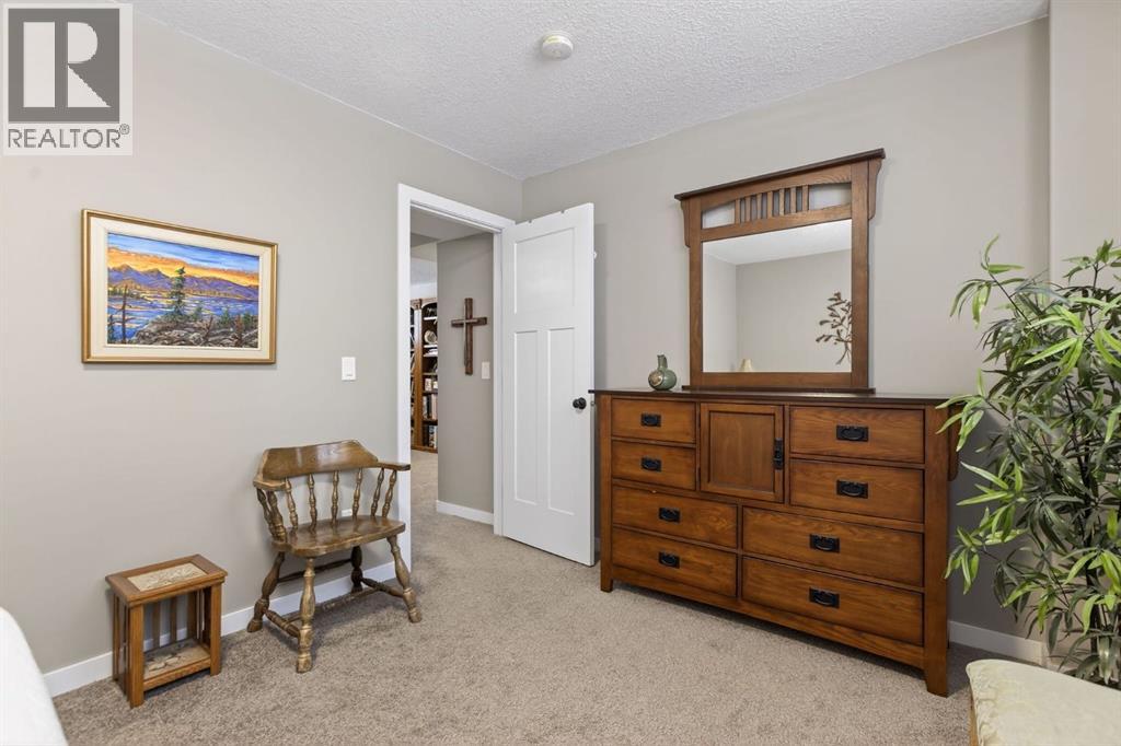 215 George Street, Diamond Valley, Alberta  T0L 2A0 - Photo 30 - A2287893