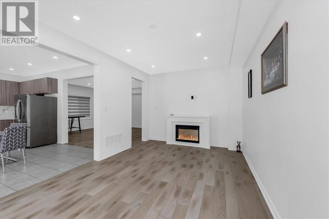 1252 Peelar Crescent, Innisfil, Ontario  L0L 1W0 - Photo 16 - 2126701